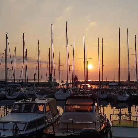 Reginamare Vela Piran