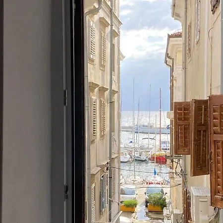 Reginamare Vela شقة *