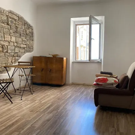 Apartament Reginamare Vela *