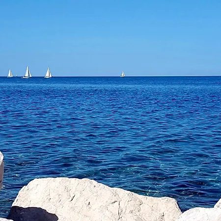 Reginamare Vela شقة *